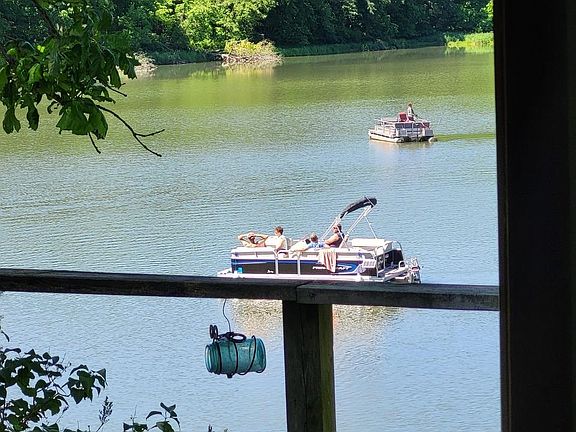 3rd image of 22904 Lake Shore Dr