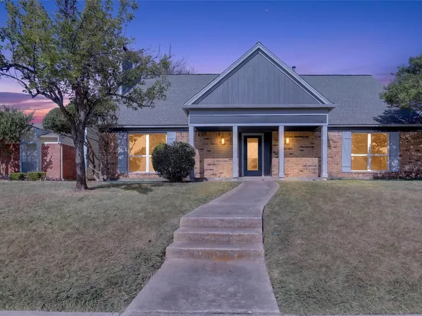 2213 Saharah Dr, Garland, TX 75044