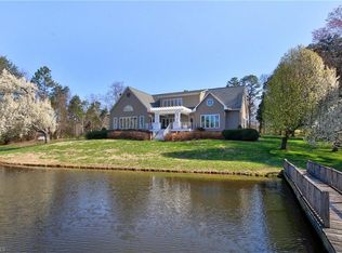 194 Blueberry Hill Dr, Statesville, NC 28625