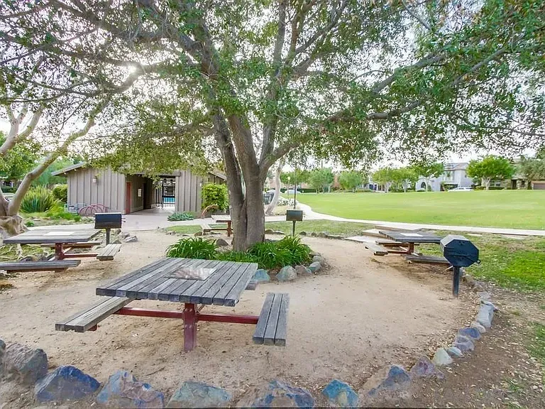 15562 Bristol Ridge Ter — Photo 64