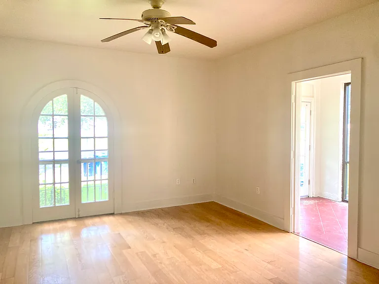 6312 S Claiborne Ave #6312 — Photo 3