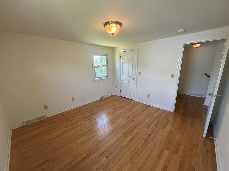 53 N Main St #1A — Photo 11