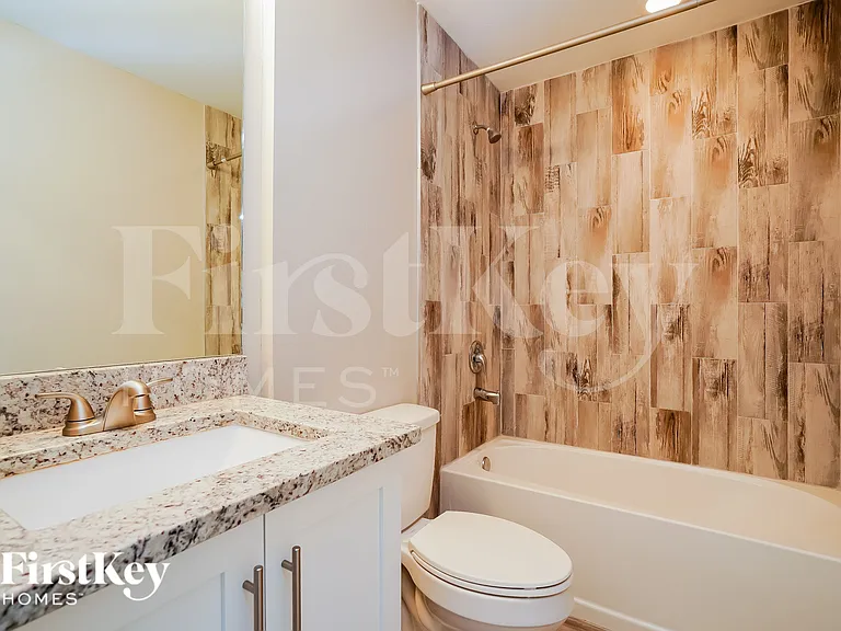 8432 Grove Rd — Photo 13