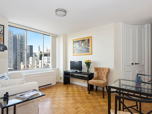 3rd image of 420 East 58th Street #25C