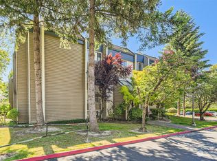 611 SW 5th Ct APT A203, Renton, WA 98057