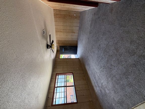 3rd image of 347 Watson Rd #21