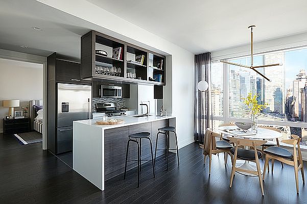 1st image of 555 10th Ave APT 30A