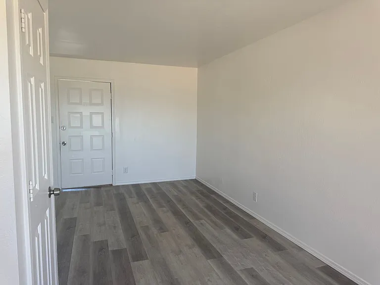1825B Father Sky St NE — Photo 8