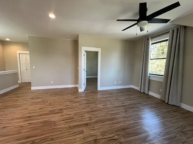 1502 NW Albany Ave #2 — Photo 5