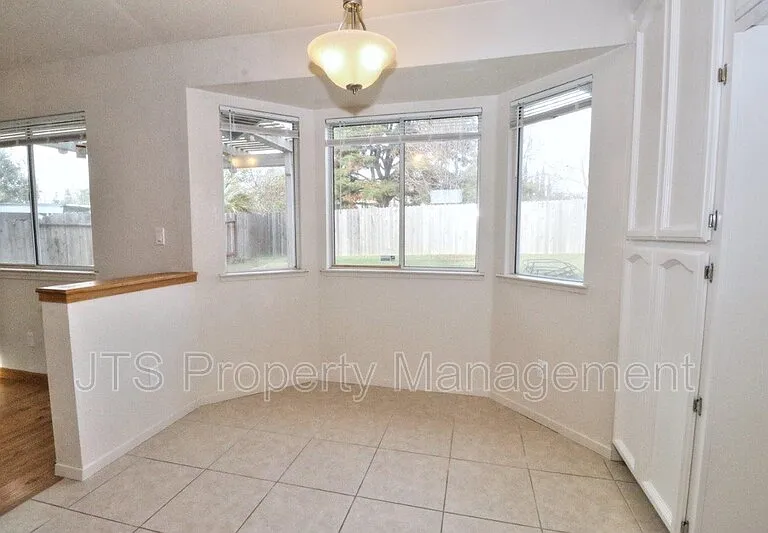 3549 Pine Hollow Way — Photo 19