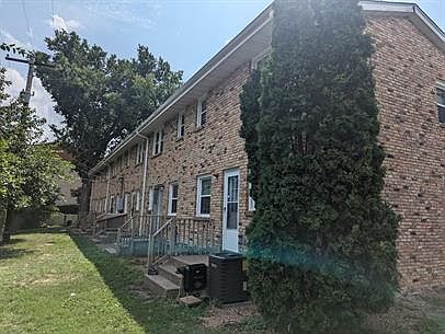 4th image of 7319 62nd Ave N #3B-1Ba-1364Sqft
