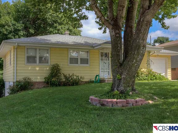 2nd image of 5028 Bancroft Cir