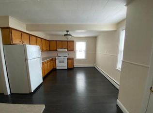 117 Winthrop St APT 2, Taunton, MA 02780