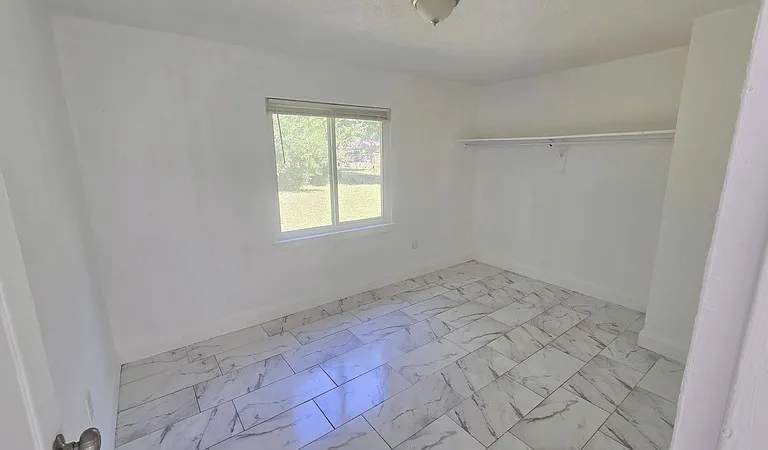 2110 Mara Ct #1 — Photo 7