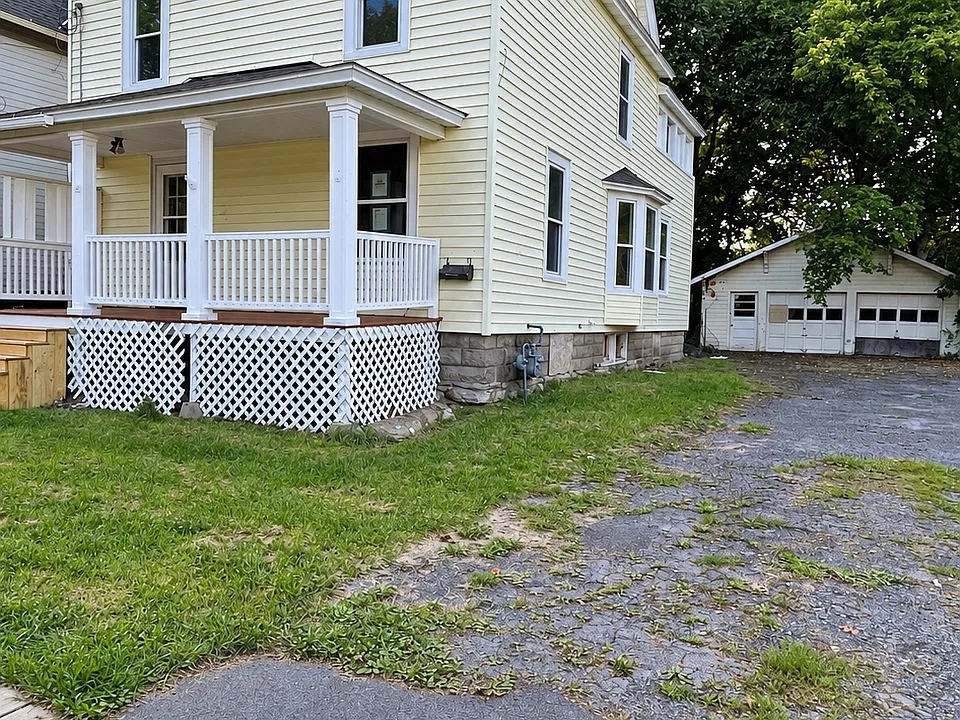 110 Edgewood Ave #1
