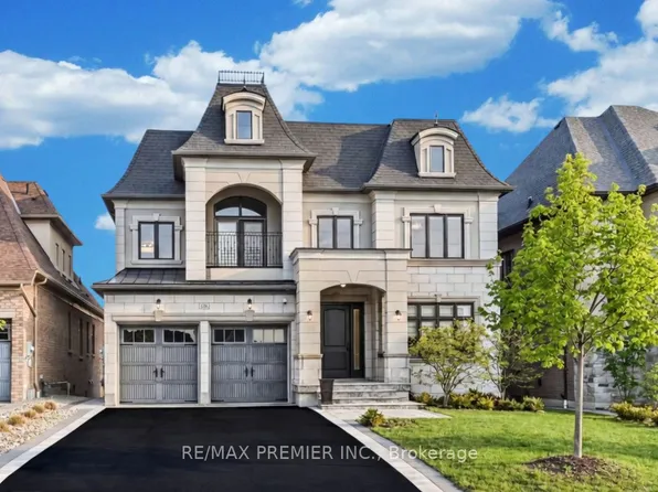 126 Burns Blvd, King, ON L7B 0M2