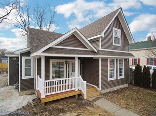 105 Hobbs Ave, Joliet, IL 60433