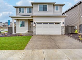 3907 NE Oakside Loop, Bend, OR 97701