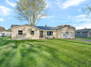 701 Hill St, Mazon, IL 60444