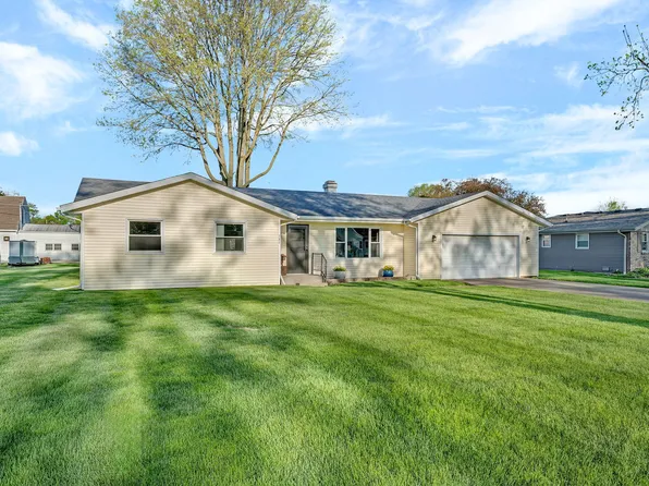 701 Hill St, Mazon, IL 60444