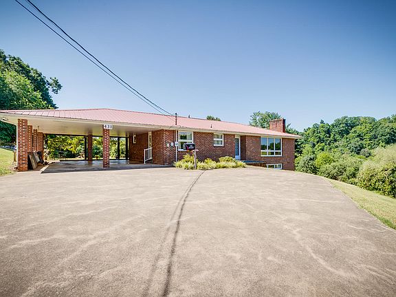 3rd image of 431 Brentwood Dr