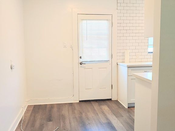 3rd image of 5624 N 6th St Unit 3