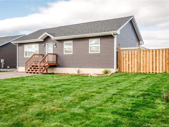 31 Kappa Ave, Saint John, NB E2J 0H2