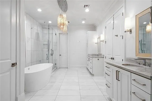 249 Walnut St — Photo 10