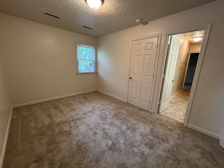 Beechwood Apartments — Photo 7