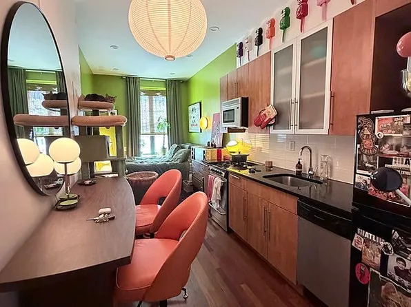 161 W 133rd St APT 1A, New York, NY 10030