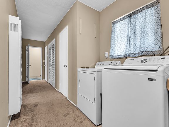 3rd image of 217 N Juanita Ave #B