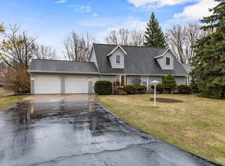 N9650 Darboy Dr, APPLETON, WI 54915