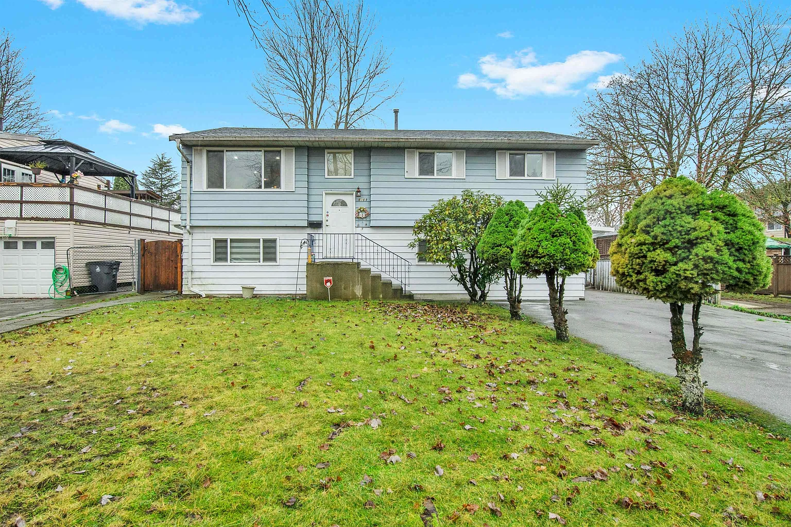 6369 173a St photo 1