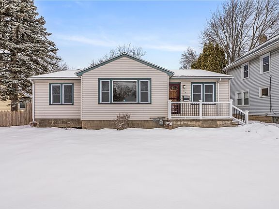 2nd image of 157 Cummings St