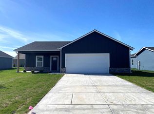 1306 S Rocky Creek Rd, Wichita, KS 67230