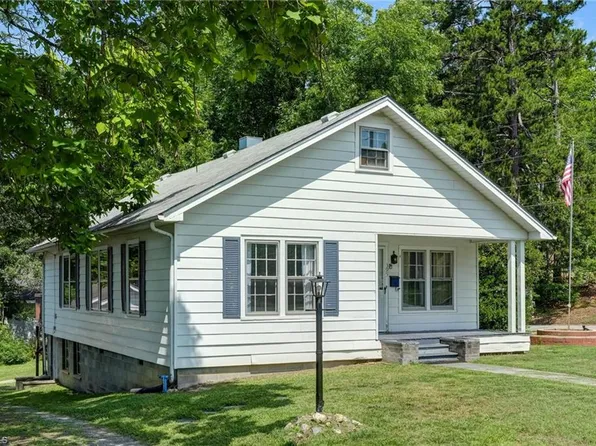 395 N Park St, Asheboro, NC 27203