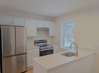 17 Faulkner Pl, Pittsfield, MA 01201