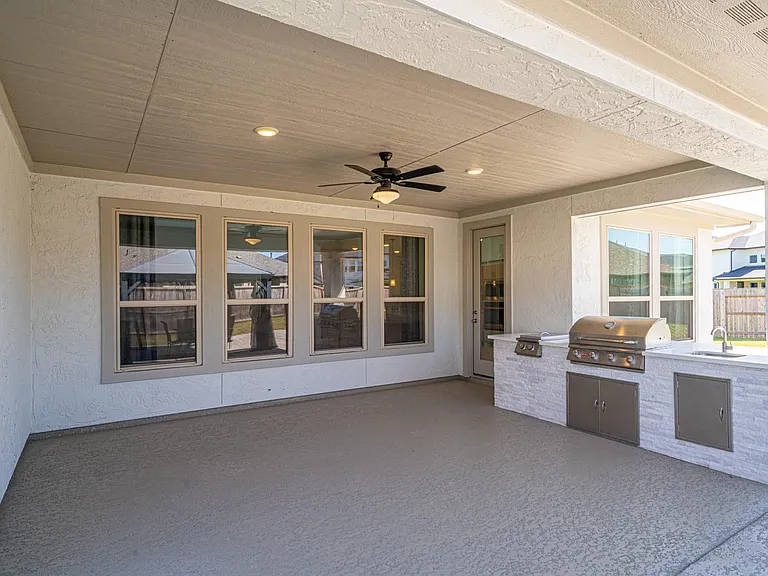 4706 Llano Loop — Photo 40