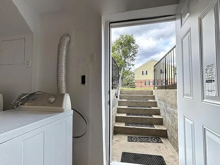 8106 Rhode Island Ave — Photo 6