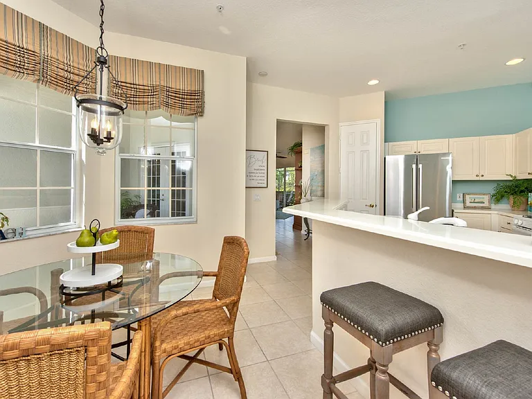 4529 Cardinal Cove Ln — Photo 9
