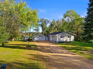 552 Evergreen Dr, Stevens Point, WI 54482