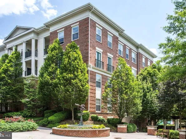 31 Booth St Unit 458, Gaithersburg, MD 20878