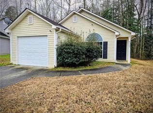 8345 Ramblin Ct, Douglasville, GA 30134