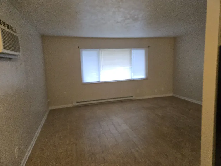 3619 Schwartze Ave #6 — Photo 6