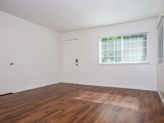 3rd image of 7339 Holbrook Way