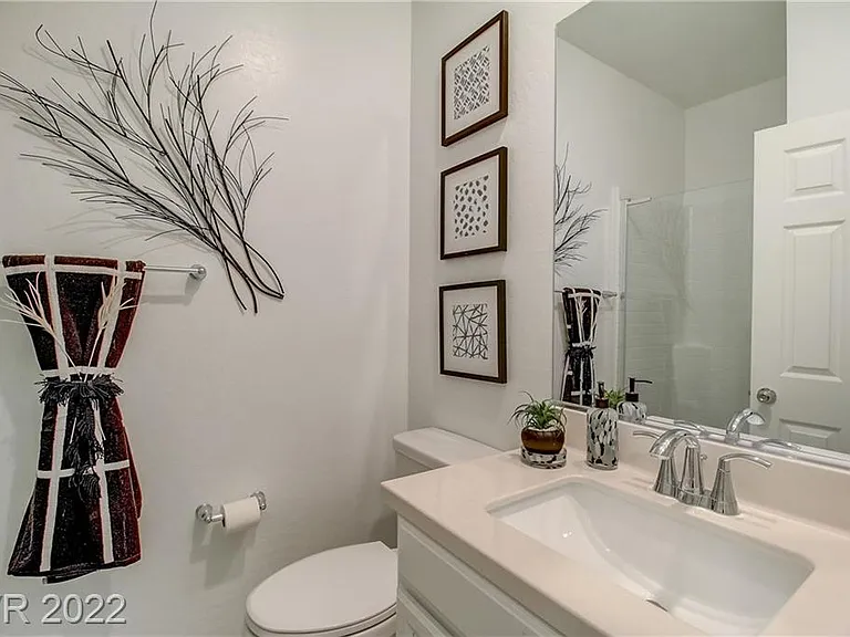 827 E Spring Estates Ave — Photo 56