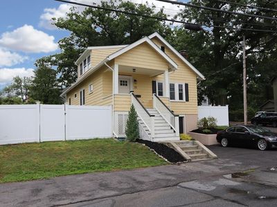 20 Circuit Rd, Dedham, MA, 02026