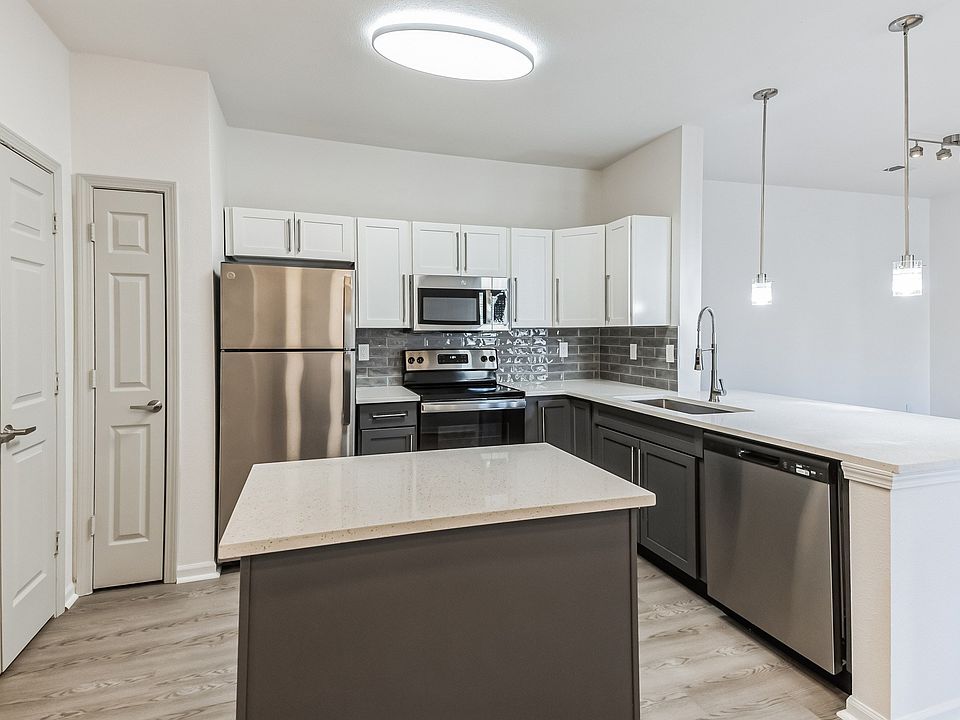 Aventura Falcon Valley Apartment Rentals Lenexa, KS Zillow