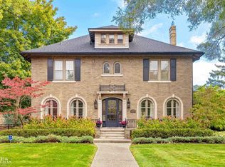 1148 Devonshire Rd, Grosse Pointe Park, MI 48230