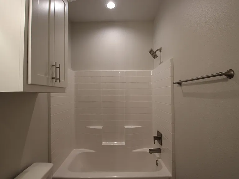 727 Freedom Way — Photo 19